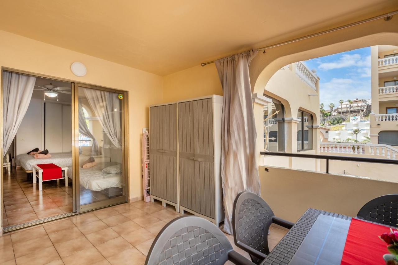 Castle Harbour Cozy Studio Heated Pool Los Cristianos Lovetenerife Arona  Extérieur photo